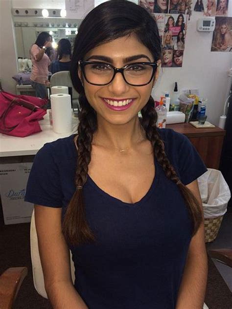 mia khalifa full hd porn|Mia Khalifa Porn Videos 